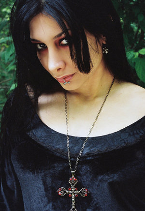 Anita, mod&egrave;le gothique