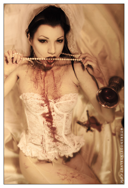 Lady Morgana, mod&egrave;le gothique, fetish